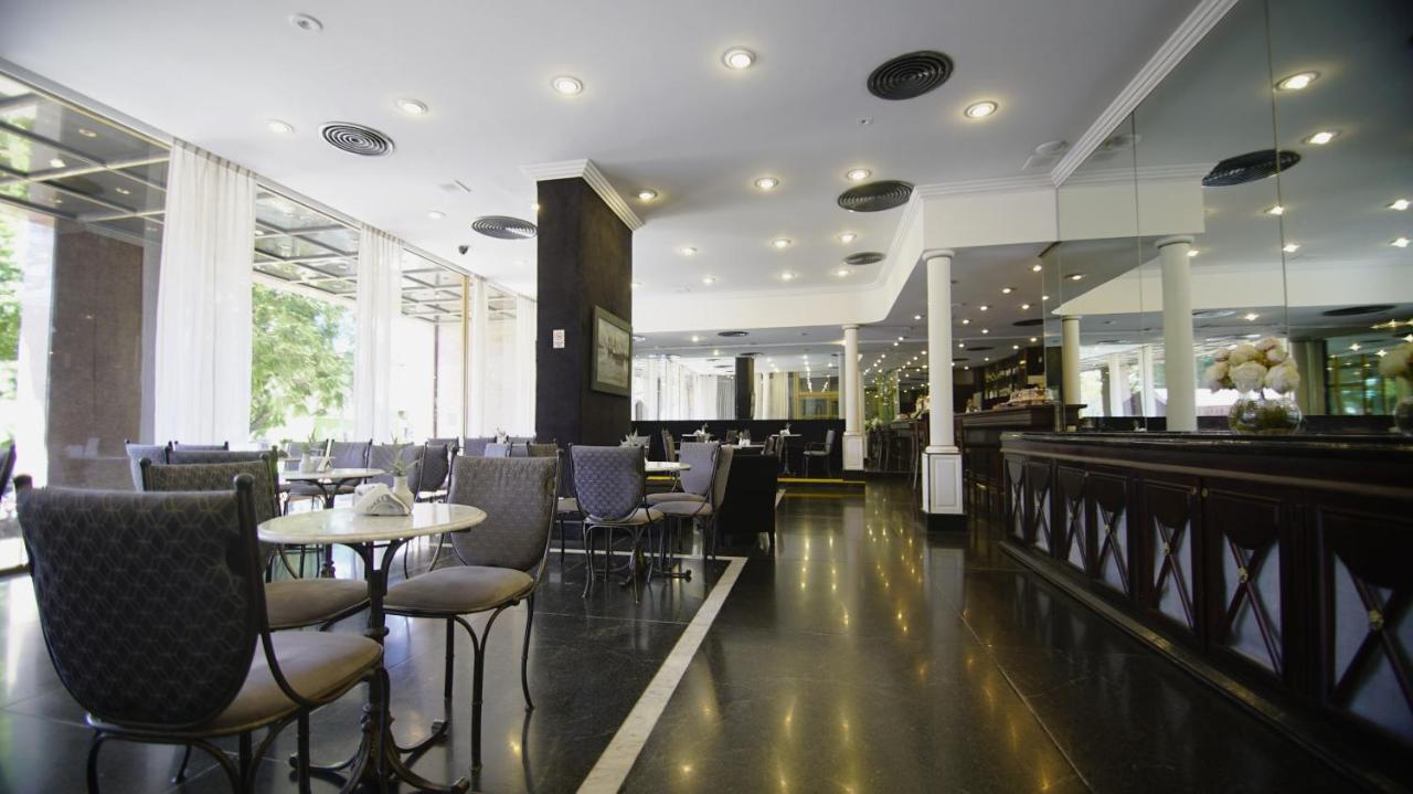 Hotel Presidente Buenos Aires Exterior photo