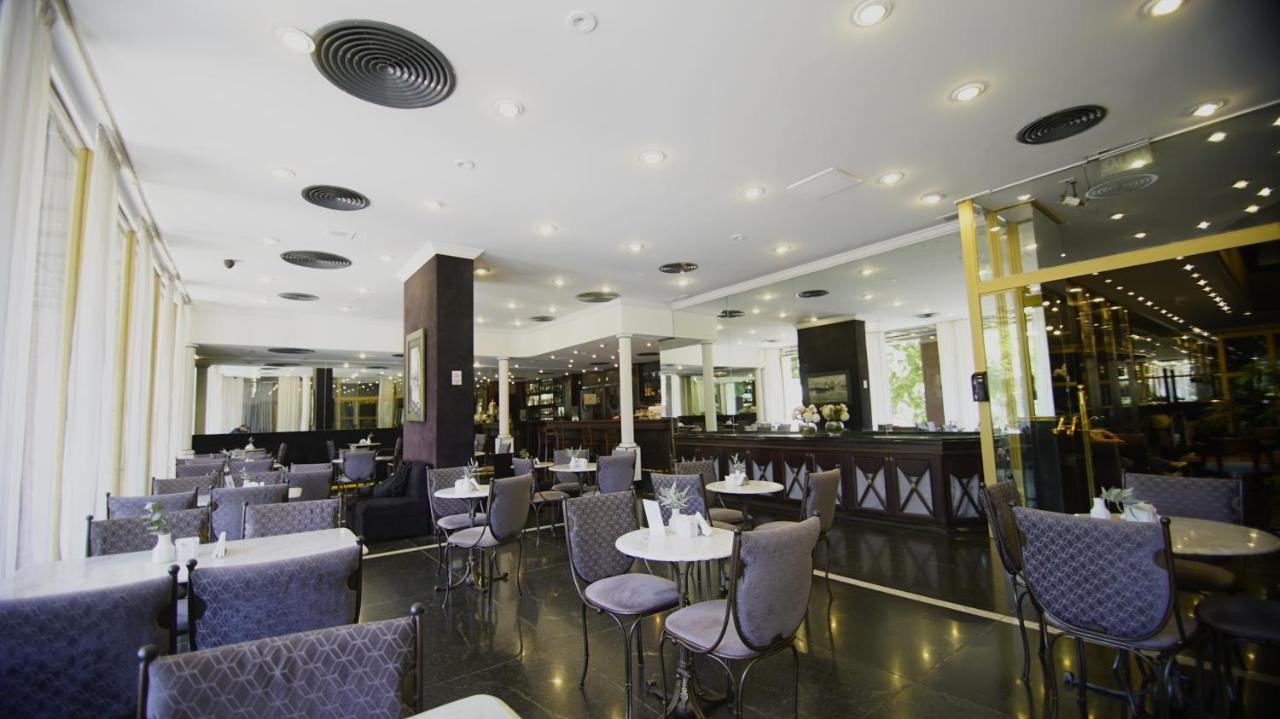 Hotel Presidente Buenos Aires Exterior photo